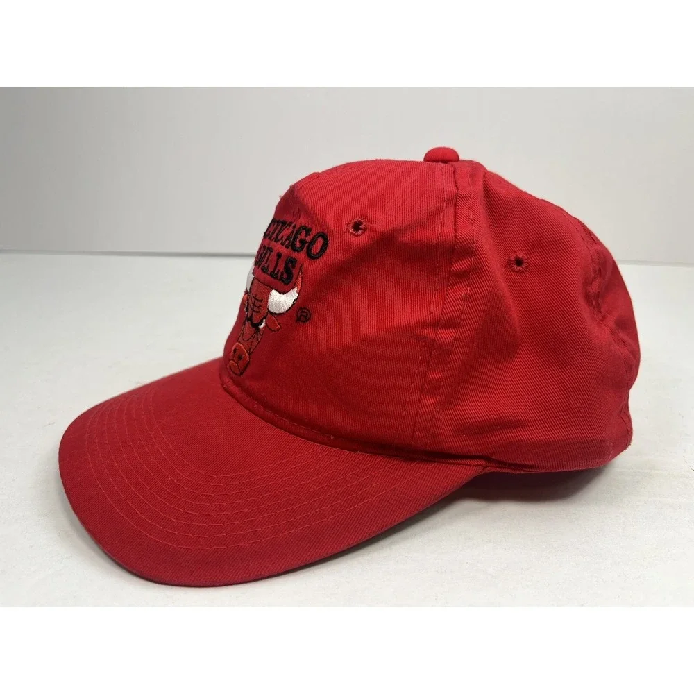 Vintage CHICAGO BULLS Snapback Hat ALL RED The G Cap Mascot